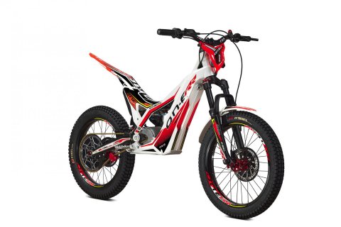 TRRS ON-E KIDS 20" 2023