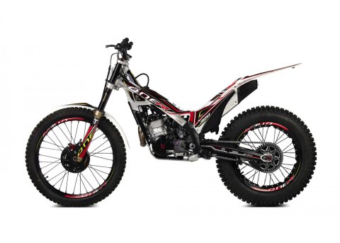 TRRS ONE R 2022