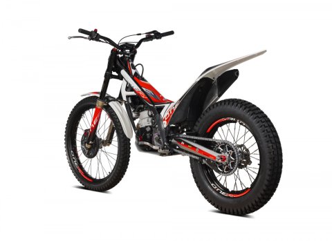 TRRS ONE R 2024