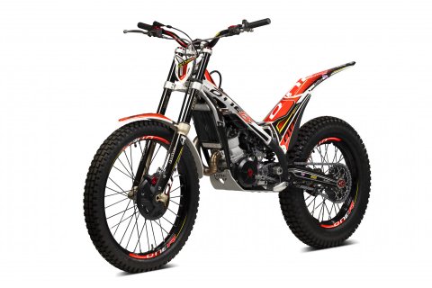 TRRS ONE R 2023